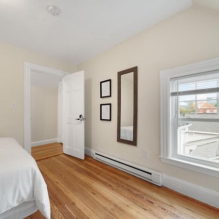 5Br 2Bh Bright & Spacious Apt In Brighton Boston Esterno foto