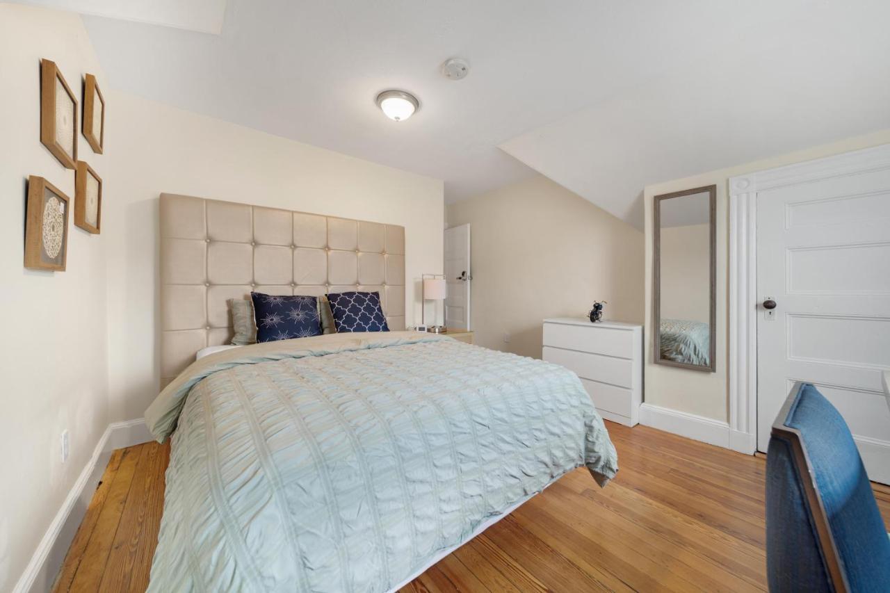 5Br 2Bh Bright & Spacious Apt In Brighton Boston Esterno foto